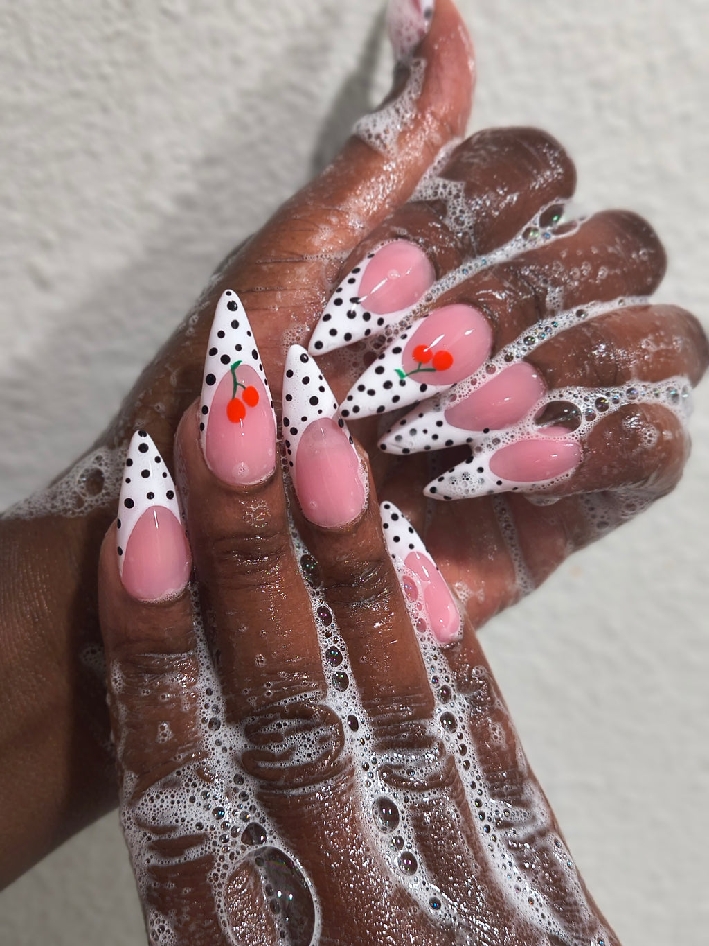 Polk a dot Cheriè 🍒