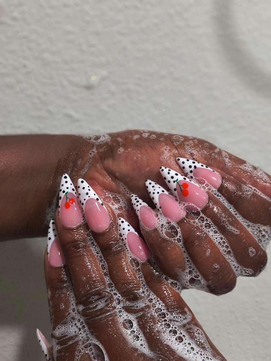 Polk a dot Cheriè 🍒